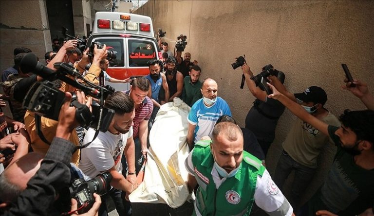 شهداء بتجدد القصف الصهيوني على غزة