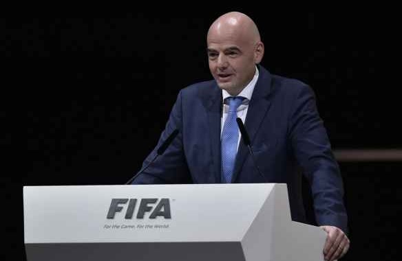 إنفانتينو يُعلنها رسمياً: لن يتم إستخدام البطاقات الزرقاء