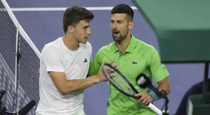 ناردي يُطيح بديوكوفيتش