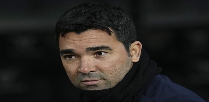 ديكو يعلّق على قرار تشافي بالرحيل ويتحدث عن مستقبل برشلونة