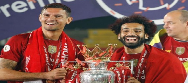 لوفرين يسخر من لاعب نيجيري دفاعاً عن محمد صلاح