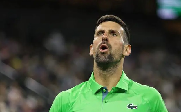 ديوكوفيتش ينفصل عن مدربه