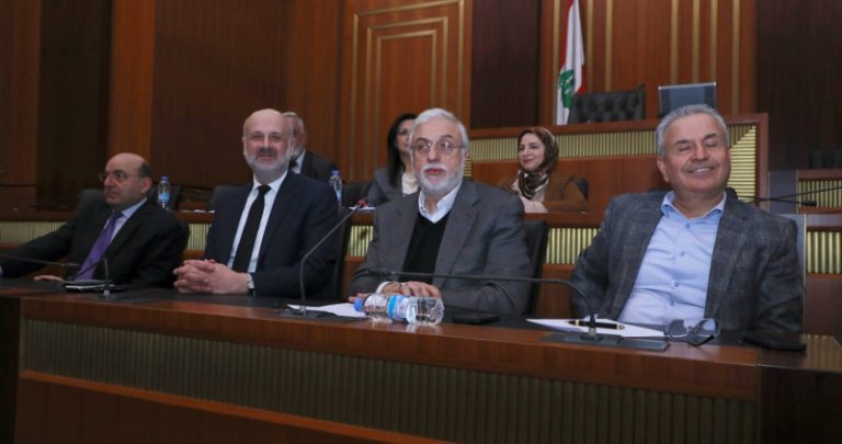 وزير الداخلية لـ “الدفاع الوطني”: جاهز لإجراء الإنتخابات في أيار