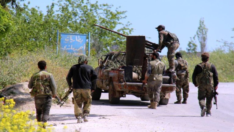 القوات السورية تتصدى لهجوم على ادلب