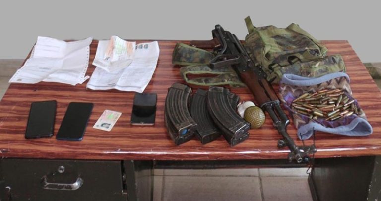 مداهمات لمخابرات الجيش وتوقيف 3 أشخاص