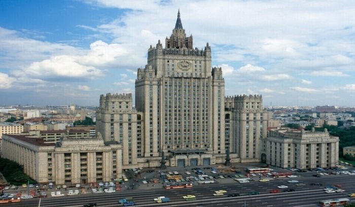 بالفيديو.. عشرات القتلى بانفجار ضخم بمركز تجاري في ضواحي موسكو