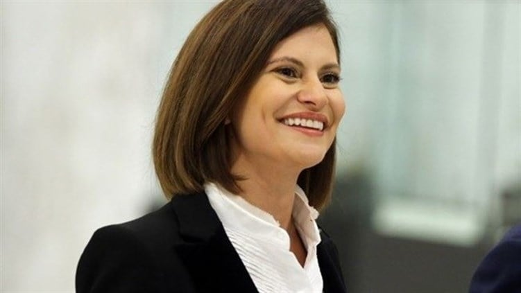 بستاني تتضامن مع الراهبة زيادة: علمت تلاميذها الصلاة بمحبة