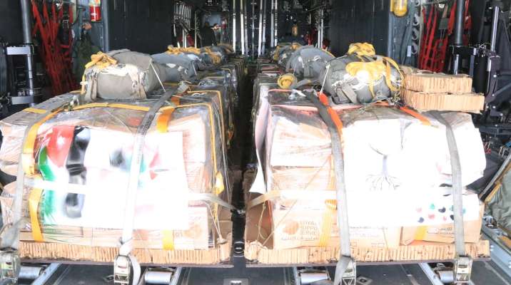 مستوطنون صهاينة يعتدون على قافلتي مساعدات أردنية إلى غزة