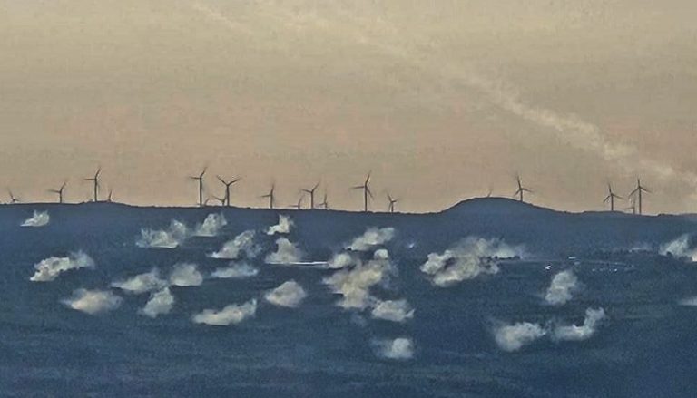 بالفيديو.. صليات صاروخية من جنوب لبنان بإتجاه الأراضي المحتلة