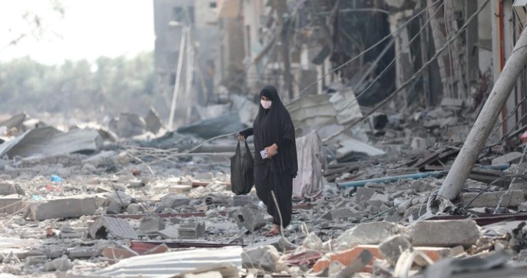 السفارة الإيرانية في “يوم المرأة”: 9 آلاف إمرأة قتلن بدم بارد في فلسطين