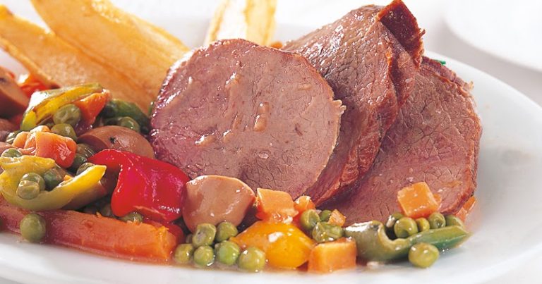 “الزراعة” تنشر المتوسط الأسبوعي لأسعار اللحمة والفاكهة والخضار (صور)