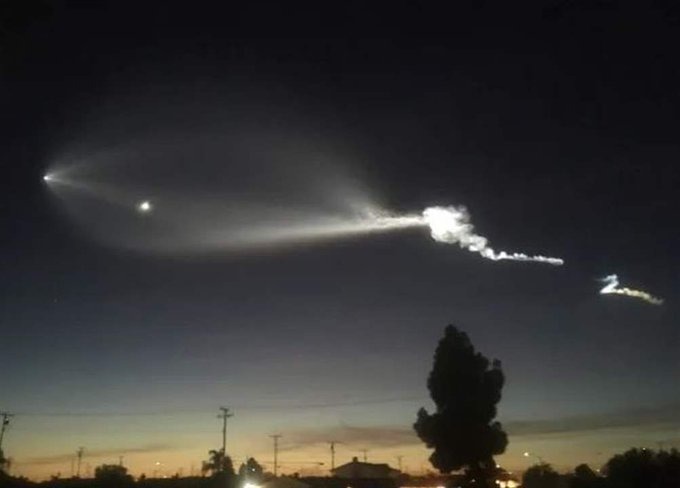 بالفيديو.. جسم غريب في سماء روسيا!