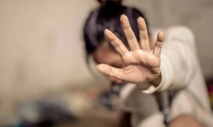 راهب فرنسي متهم بالاعتداء جنسياً على لاجئين قاصرين في المغرب