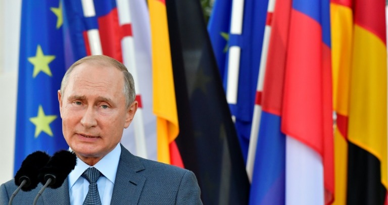 بالفيديو.. بوتين يدلي بصوته في الانتخابات الروسية