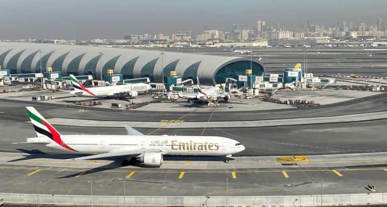 “مطار دبي”: تحويل مسار رحلات الوصول (فيديو)
