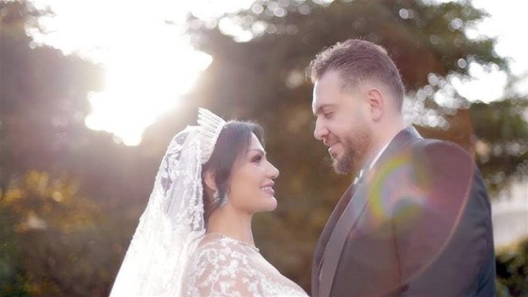 فارس اسكندر للمتنمرين على زوجته: “أمهاتكن ما عرفوا يربوكن”!