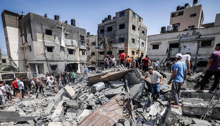 ارتفاع عدد الشهداء بقصف منزلين في رفح