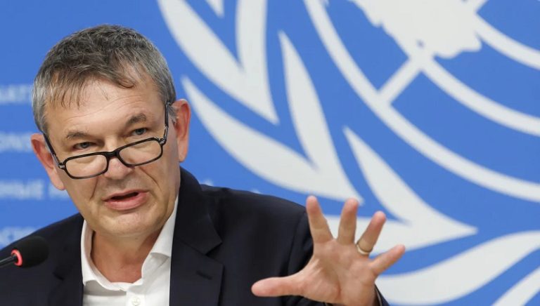 “الأونروا”: الهجوم علينا يهدف لحرمان الفلسطينيين من وضع اللاجئين