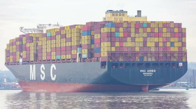 إيران تنوي إطلاق سراح السفينة البرتغالية