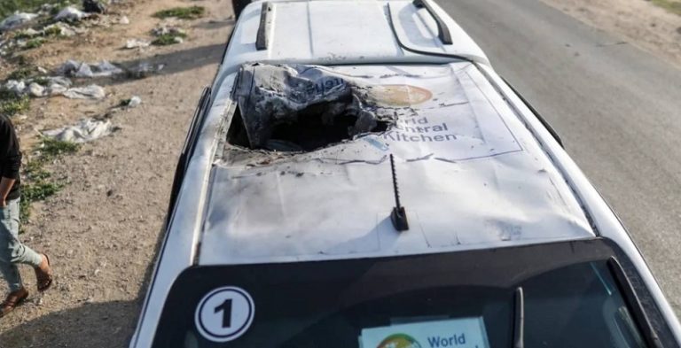 “هآرتس”: “إسرائيل” تدفع ثمنا سياسياً لقتلها عمال الإغاثة