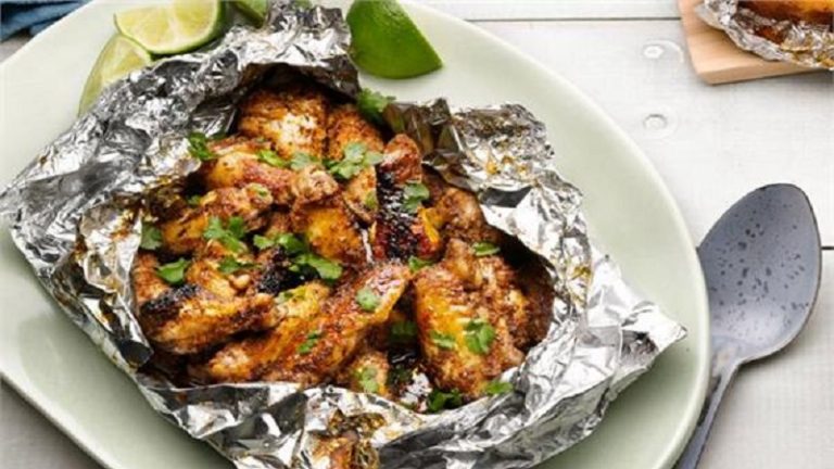 ما هي مخاطر ورق الألمنيوم على الطعام؟