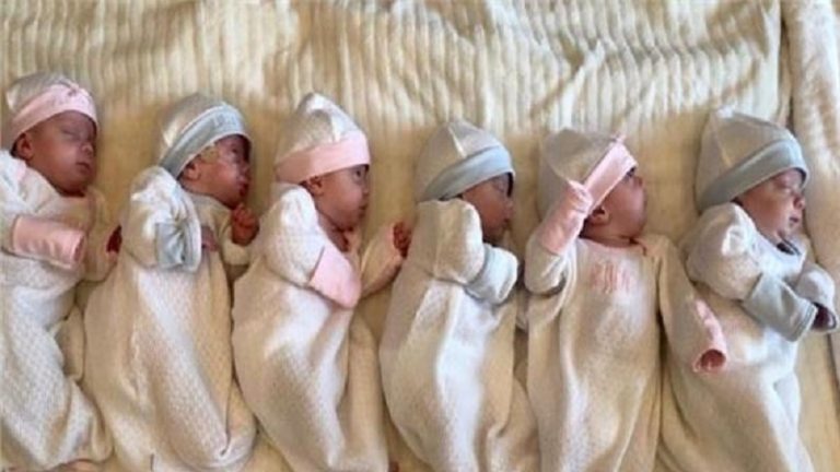 سيدة تلد 6 توائم في ساعة!