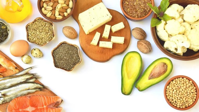 5 أطعمة غنية بالكولاجين لبشرة نضرة