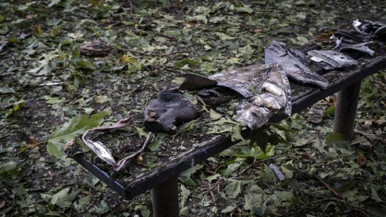 قتيلان و5 جرحى بانفجار دراجة نارية مفخخة في باكستان