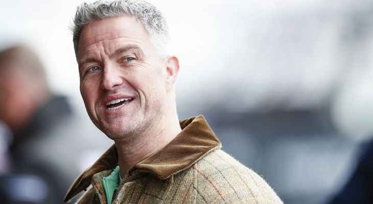 شوماخر يدعو مرسيدس لضم سائق الفيراري