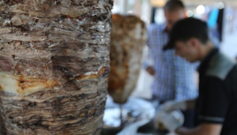 القانون لا يحمي المستهلكين: أي لحوم يأكل اللبنانيون؟