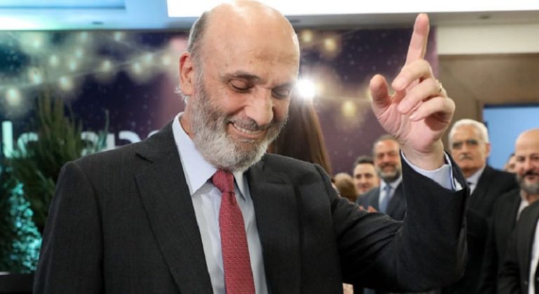 “هلوسات” الحكيم حول إدارة البلاد من دون الشيعة: الحلفاء يستغربون تصريحات جعجع والمستقلّون مستفَزّون