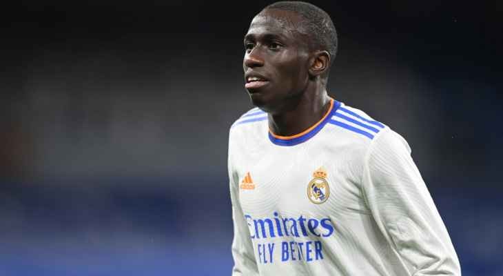 أندية أوروبية تراقب ظهير ريال مدريد