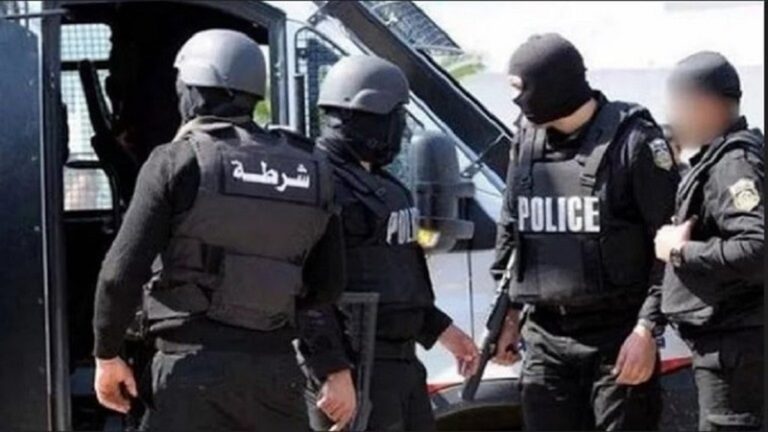 تفكيك شبكة إجرامية دولية لتهريب المخدرات في الجزائر