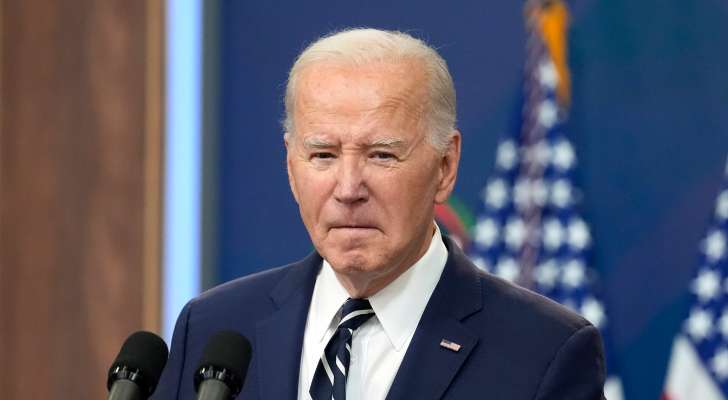 بايدن يقطع عطلته ويعود إلى البيت الأبيض