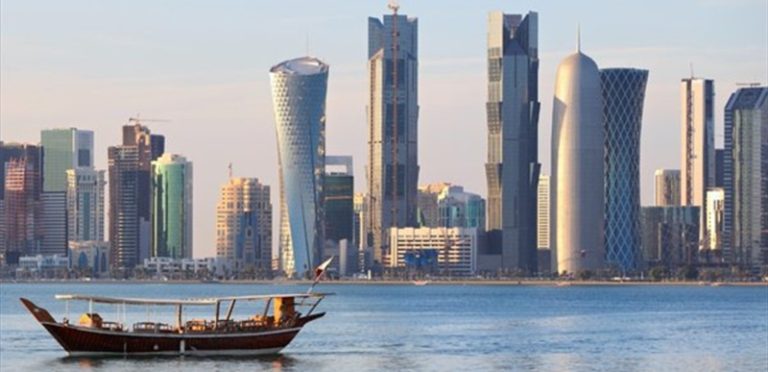 الدوحة: كل المساعدات التي نقدمها إلى غزة بالتنسيق مع “إسرائيل”