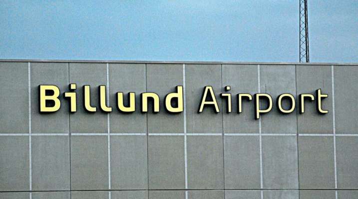 الشرطة الدنماركية: القبض على رجل في مطار بيلوند