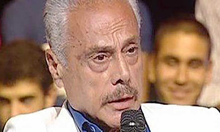 بالصورة.. وزير الإعلام يكرم الفنان يوسف فخري