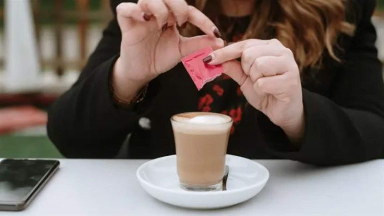 “المحليات الاصطناعية” تتسبب بأضرار في الأمعاء