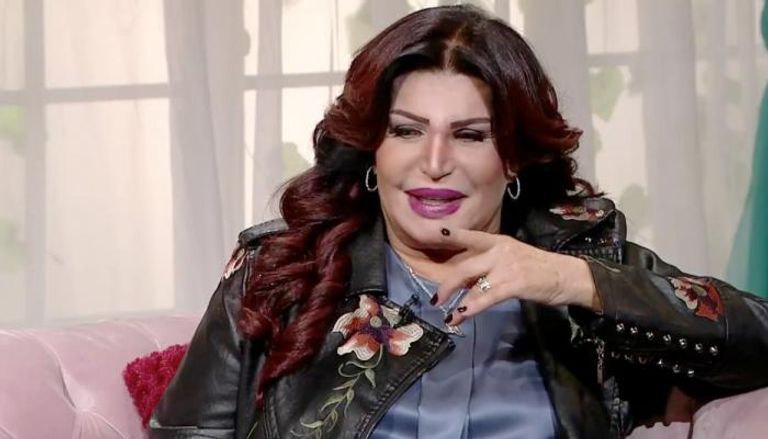 الراقصة التي طلبها كيسنجر للزواج: نجوى فؤاد تصارع الموت؟ (فيديو)