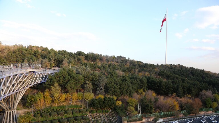 إيران تحبط هجوماً وتعتقل عضواً بارزاً من “داعش”