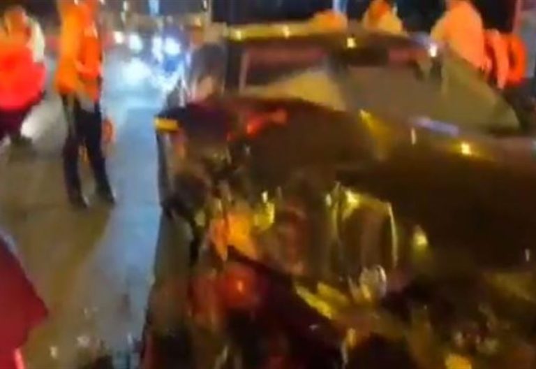 سيارة وزير صهيوني