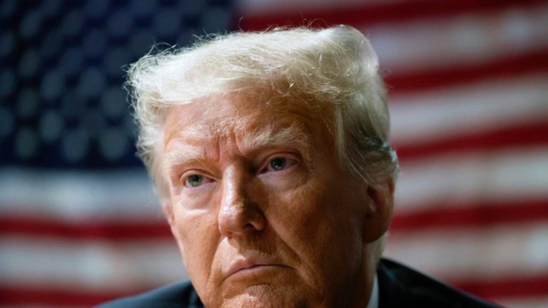 ترامب يشبه إدارة بايدن بـ”الغستابو النازية”!