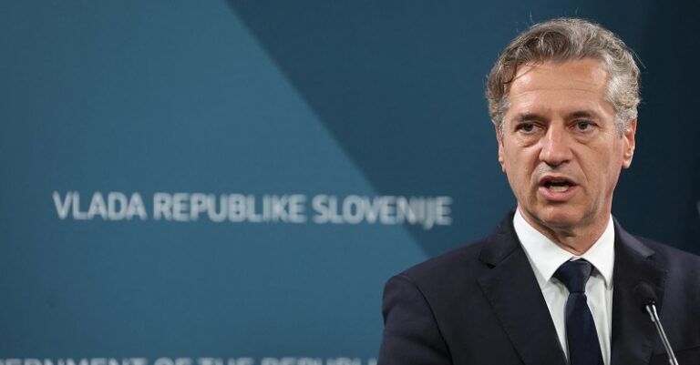 حكومة سلوفينيا تتخذ الخطوة الأولى للاعتراف بالدولة الفلسطينية