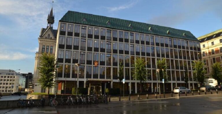 النرويج: إنهاء العنف يكون بإقامة دولة فلسطينية