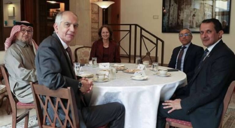 ما لم تقله “الخُماسية” في بيانها