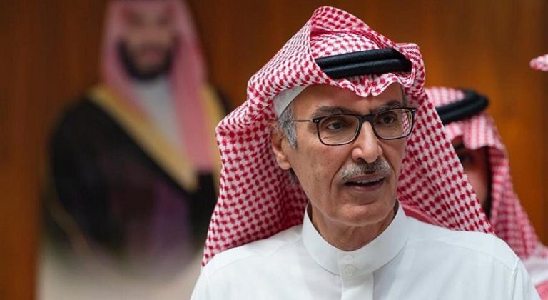 وفاة الشاعر السعودي الأمير بدر