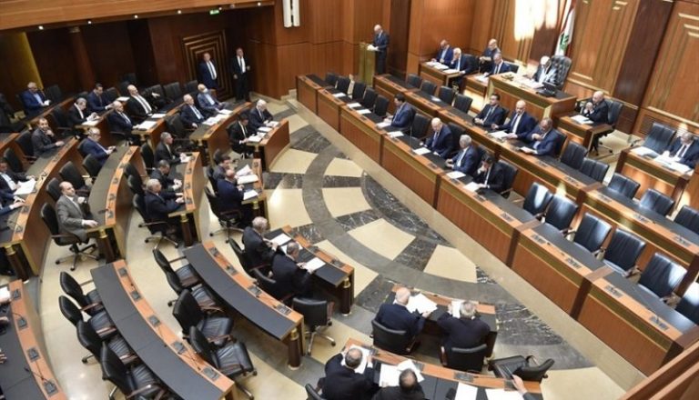 رفض الهبة الأوروبية من الخيارات المطروحة الأربعاء