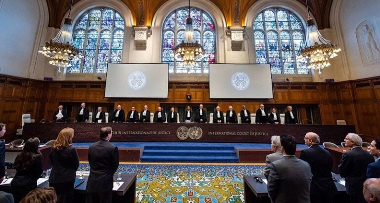 رئيس محكمة العدل: على “إسرائيل” أن تضمن أن جيشها لا يرتكب أي انتهاك