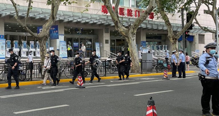 مقتل 8 أشخاص بعملية طعن وسط الصين