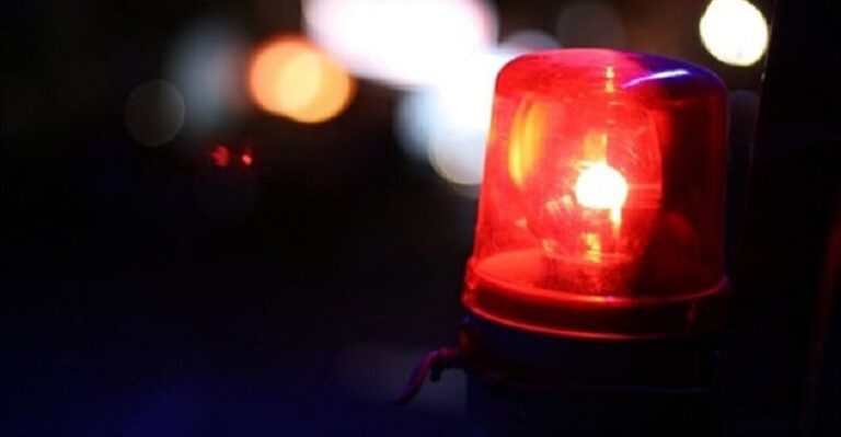 انقاذ مواطِنَيْن علقا في وادٍ بين كفردبيان وفيطرون (صور)